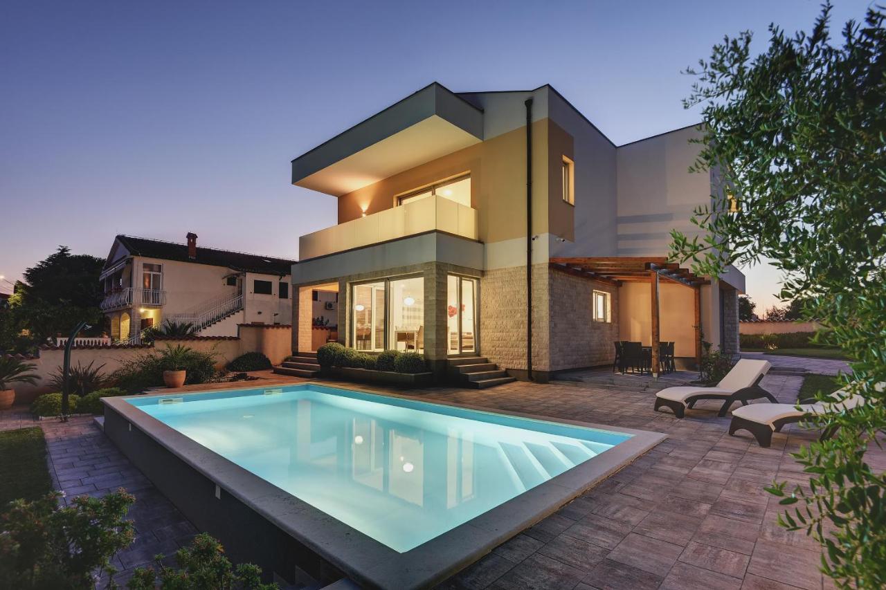 Villa White Barbariga Exterior foto
